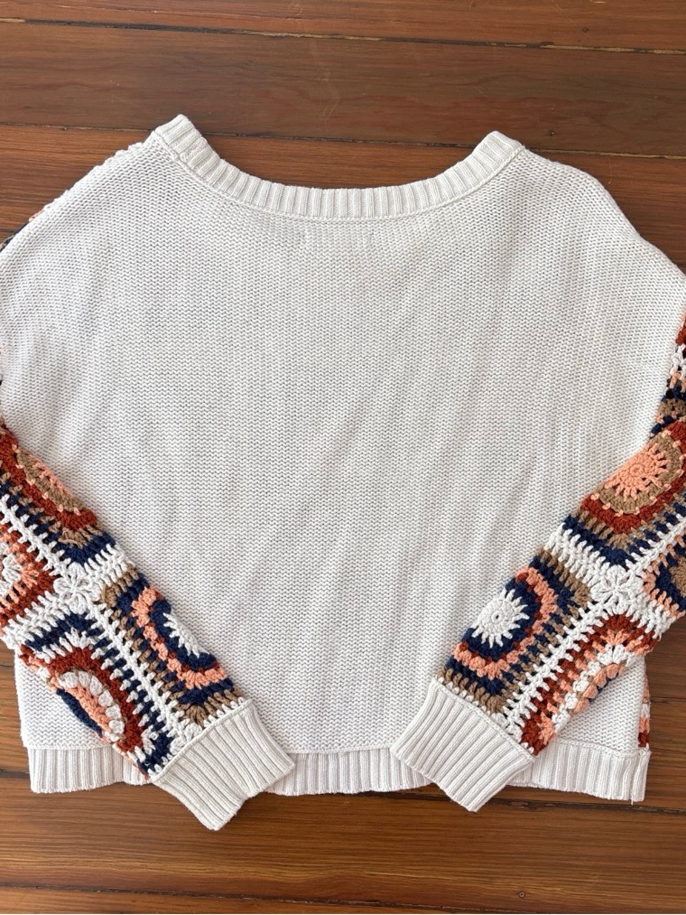 Crochet Square-Pattern Sweater - Picture 5 of 5